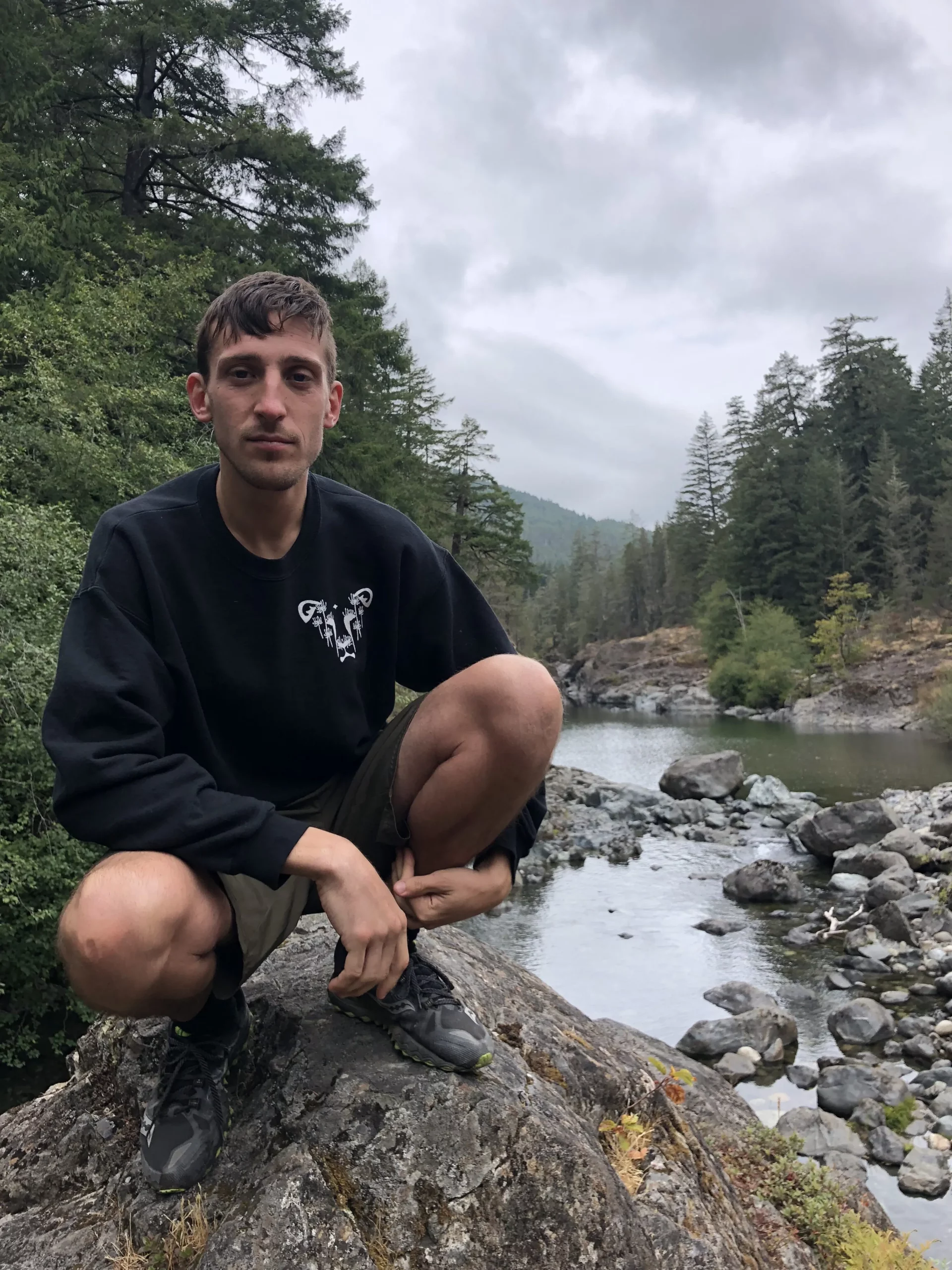 dandi lion dandelion the honest whisper black sweater lion non-profit vegan online shop animal rights british columbia canada casual forest wilderness explore river stream